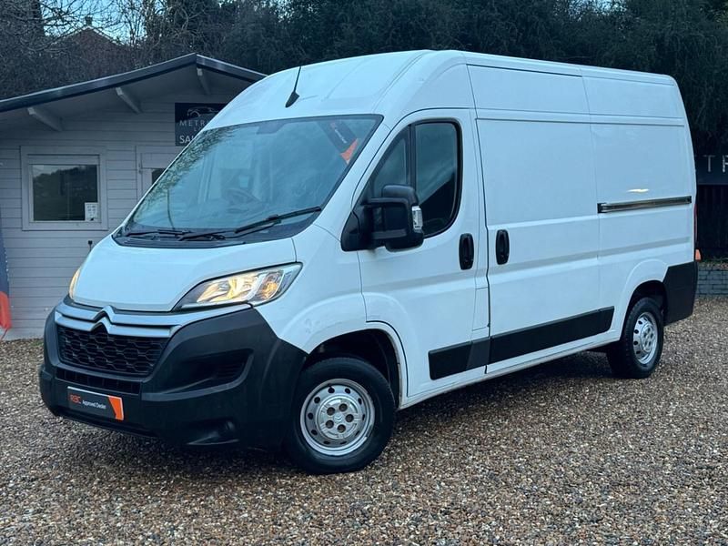 White Used 2021 Citroën Relay Van | £12,495 (Good price) - Image 1/4