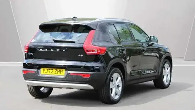 Second-hand Volvo XC40 Core 163 CP (119 kW) 2023 SUV