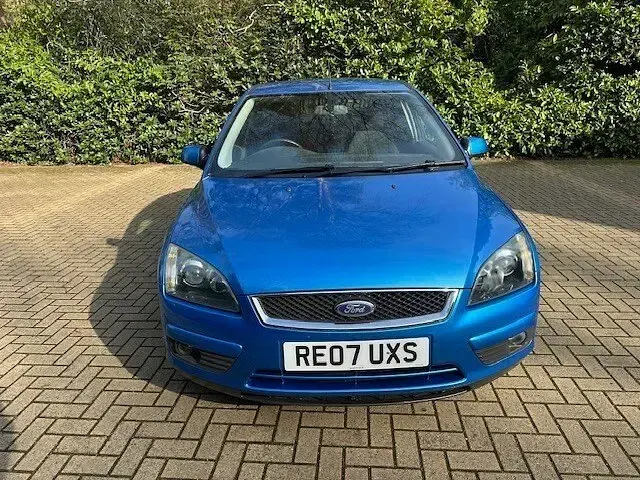 Used Ford Focus Zetec 125 HP (91 kW) 2007 Blue Hatchback