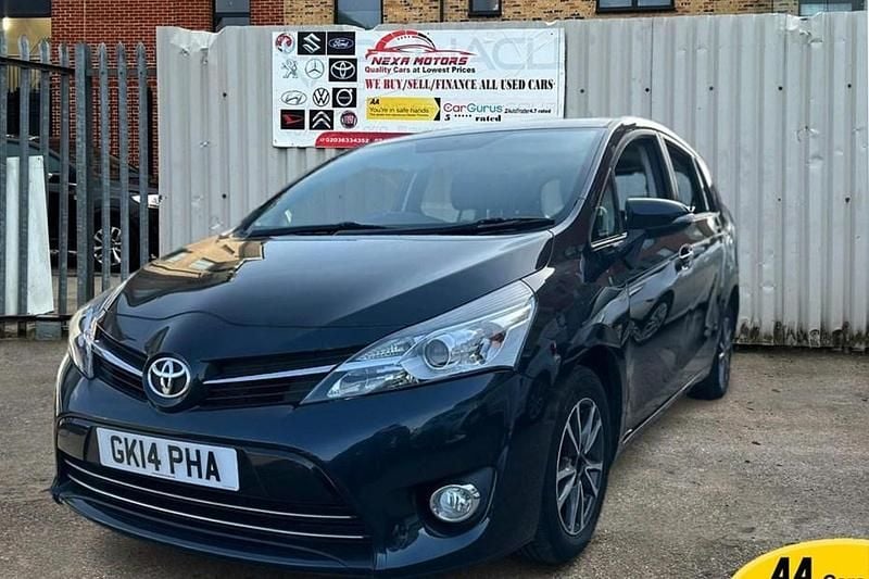 Used Toyota Verso Multidrive S 147 HP (108 kW) 2014 Grey MPV