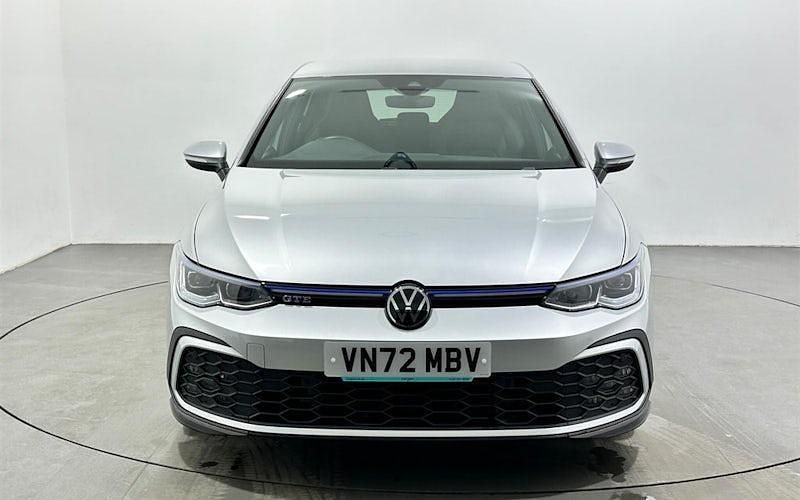 Second-hand VW Golf VIII GTE 245 CP (180 kW) 2024 Hatchback