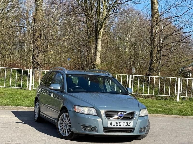 Used Volvo V50 SE Lux 115 HP (84 kW) 2011 Blue Estate