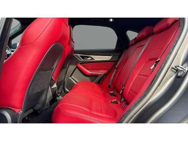 Used Jaguar F-Pace R-Dynamic 204 HP (150 kW) 2021 White SUV