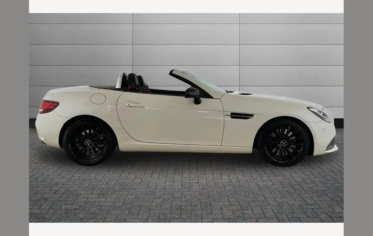 Used Mercedes E250 AMG line 204 HP (150 kW) 2017 Diamond white Cabriolet