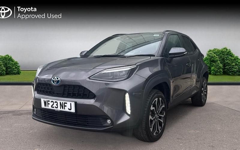 Used Toyota Yaris Hybrid Design 116 HP (85 kW) 2026 Estate