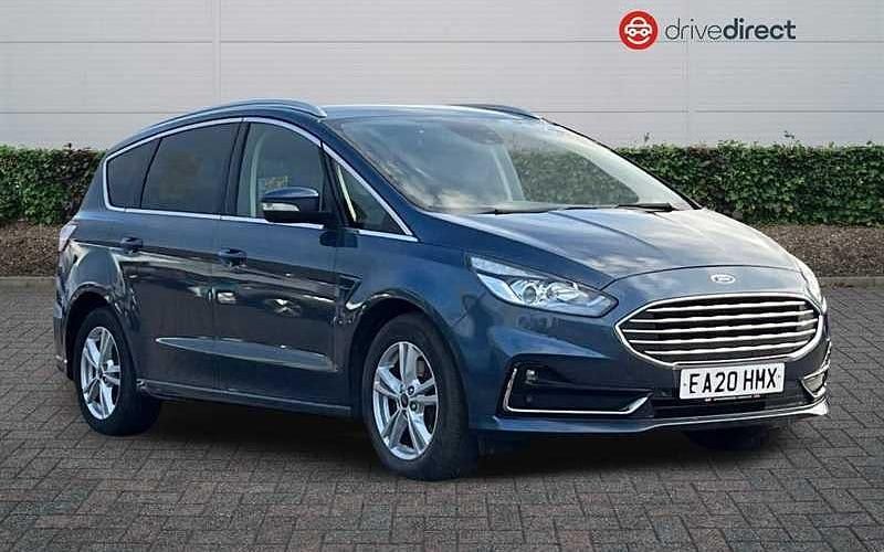 Used Ford S-MAX Titanium 150 HP (110 kW) 2019 Blue MPV