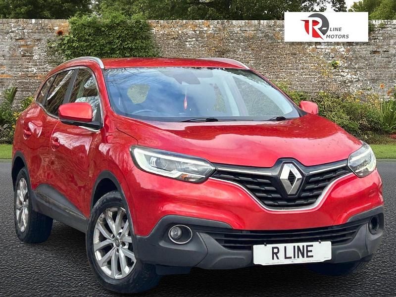 Used Renault Kadjar Dynamique 110 HP (80 kW) 2016 Red SUV