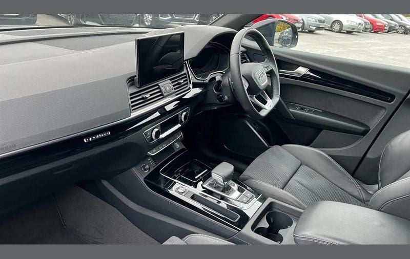 Used Audi Q5 Sportback Black Edition 200 HP (147 kW) 2023 Grey SUV