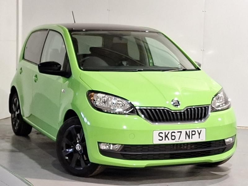 Used Skoda Citigo Colour Edition 60 HP (44 kW) 2017 Green Hatchback