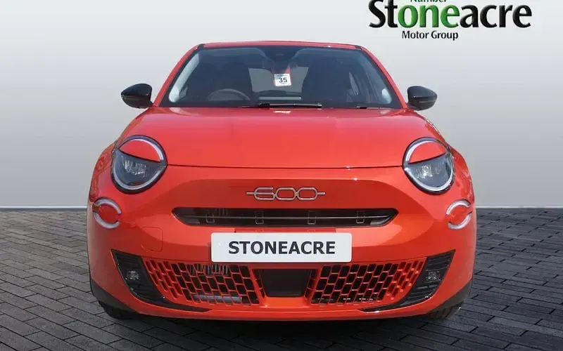 New Fiat 600 136 HP (100 kW) 2025 SUV