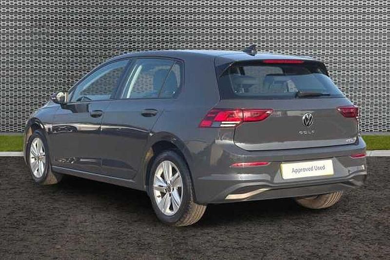 Begagnad VW Golf VII 150 HK (110 kW) 2020