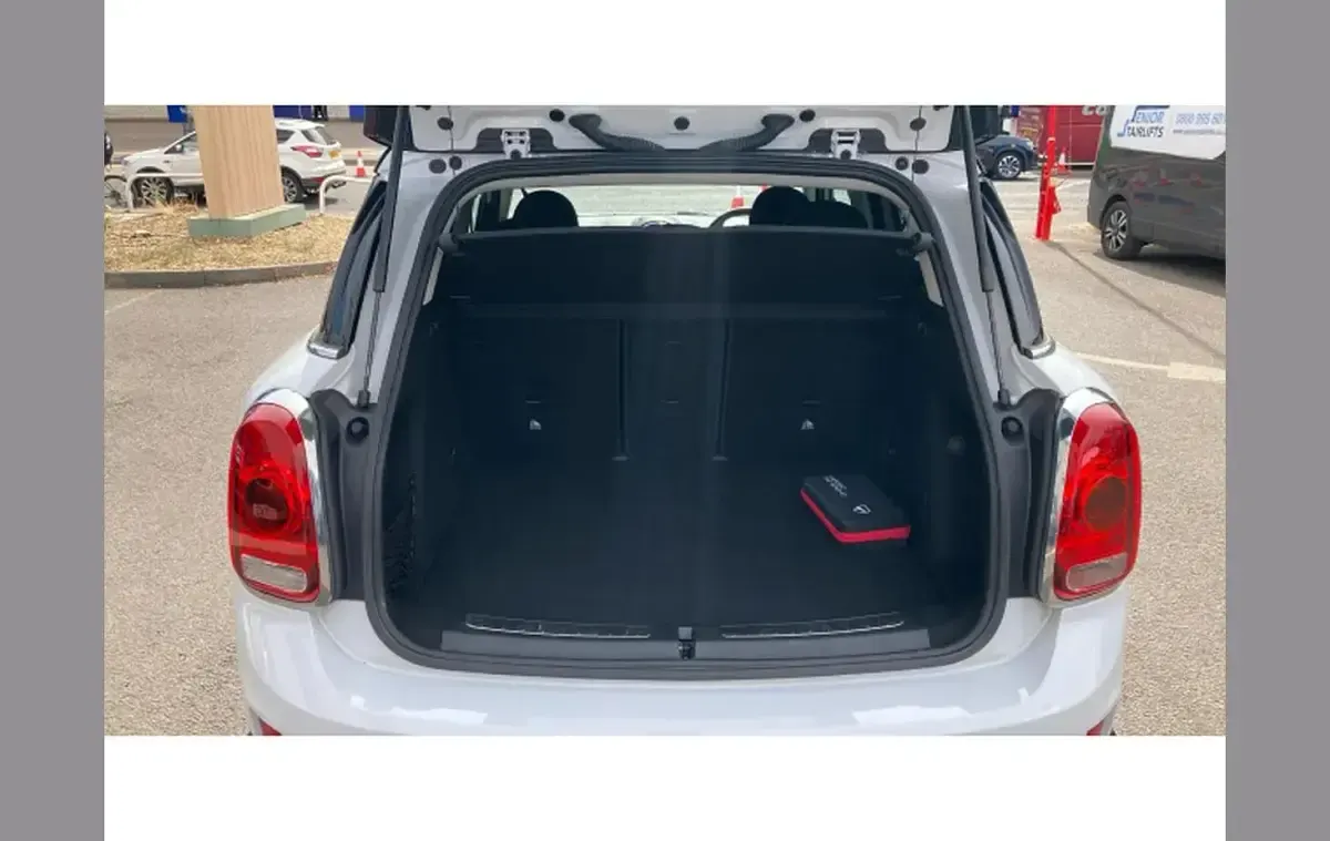 Used Mini Cooper S Countryman Classic 188 HP (138 kW) 2019 White SUV