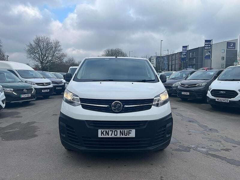 Used Vauxhall Vivaro Edition 120 HP (88 kW) 2020 White MPV