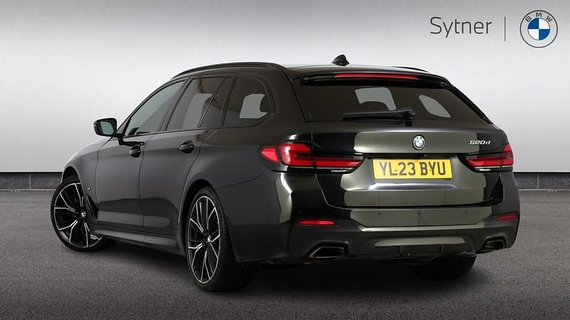 Used BMW 520 M Sport 187 HP (137 kW) 2023 Black Estate
