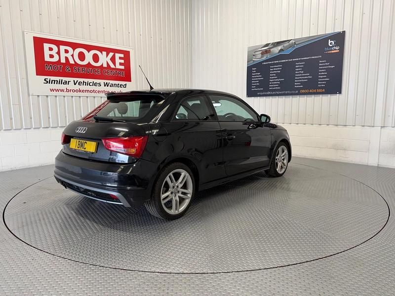 Usado Audi A1 S-Line 2011 Preto Citadino