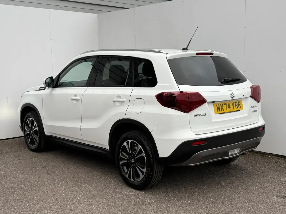 Używany Suzuki Vitara SZ5 129 KM (94 kW) 2024 SUV