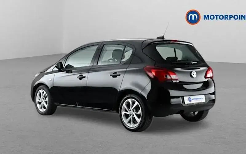 Used Vauxhall Corsa SRi 90 HP (66 kW) 2019 Black Hatchback