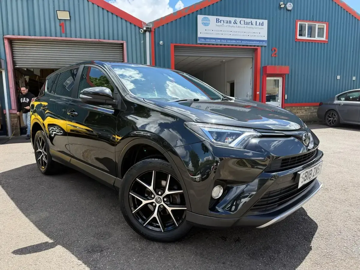 Used Toyota RAV4 2018 Black SUV