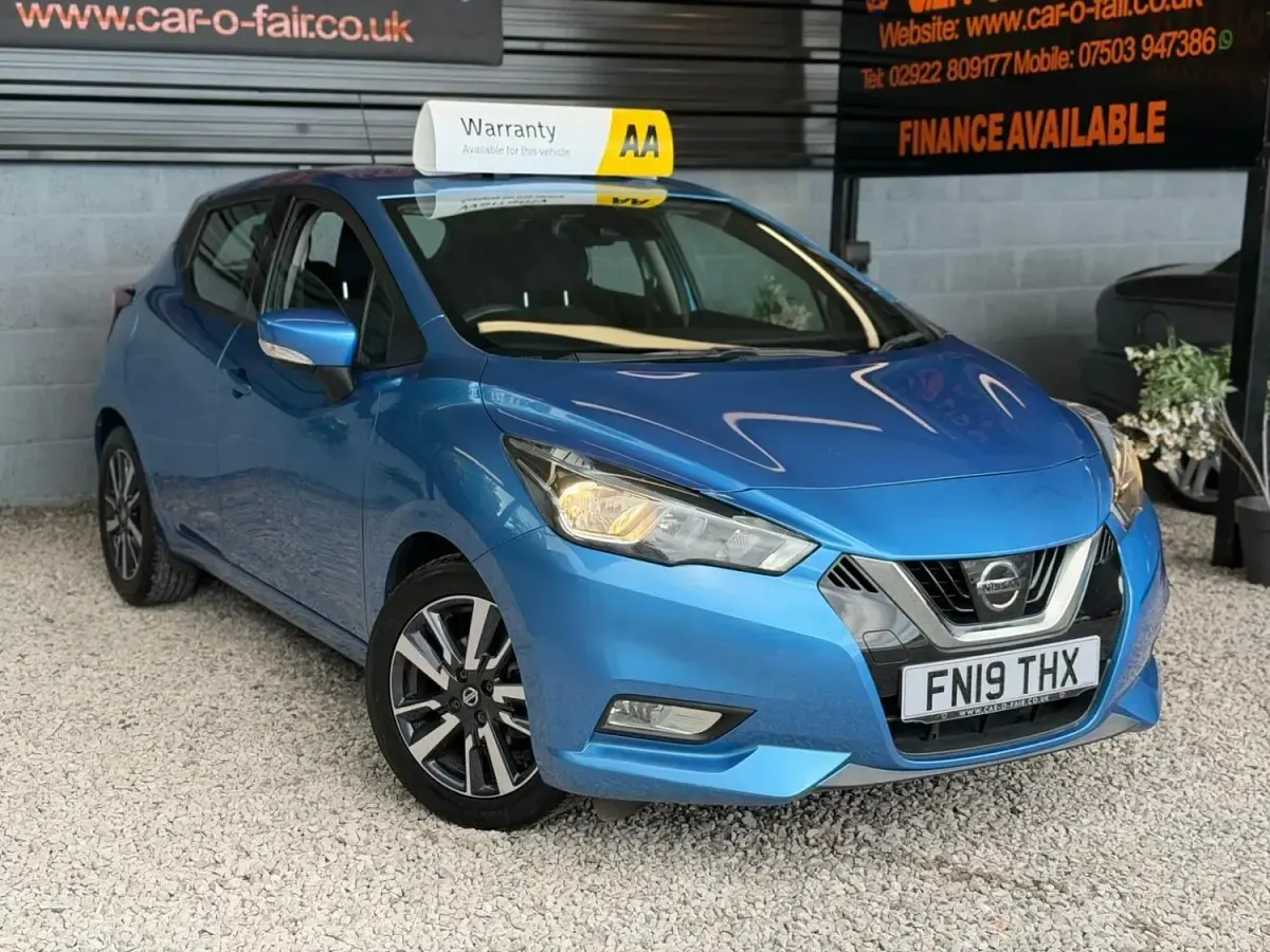 Used Nissan Micra Acenta 90 HP (66 kW) 2019 Blue Hatchback