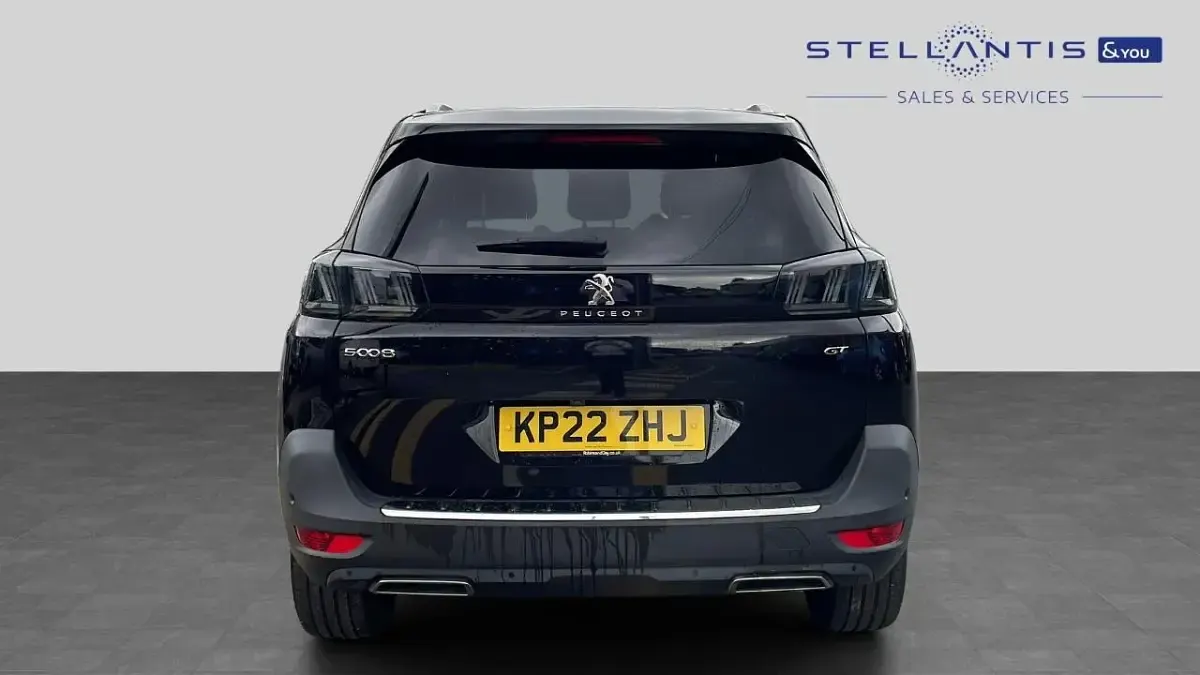 Used Peugeot 5008 GT 129 HP (94 kW) 2022 Black SUV