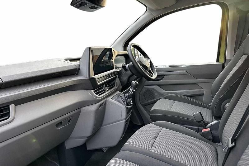 New VW Transporter Pro 2025 Warm green metallic Van