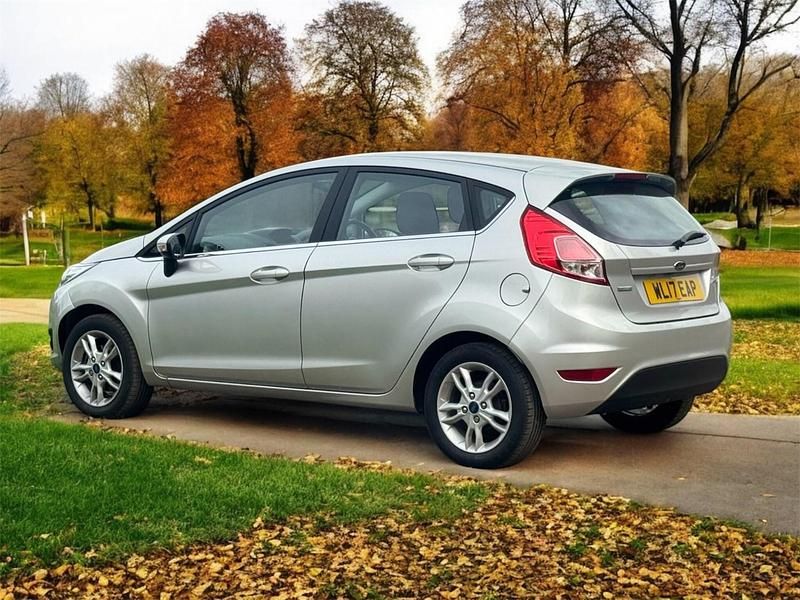 Used Ford Fiesta Zetec 2017 Silver Hatchback