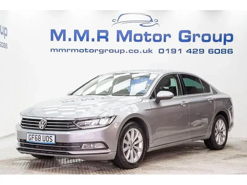 Second-hand VW Passat Business 150 CP (110 kW) 2018 Argintiu Berlinǎ