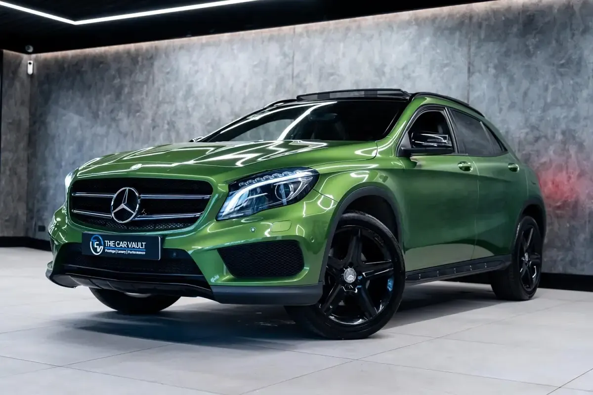 Used Mercedes GLA220 AMG line 177 HP (130 kW) 2016 Green SUV