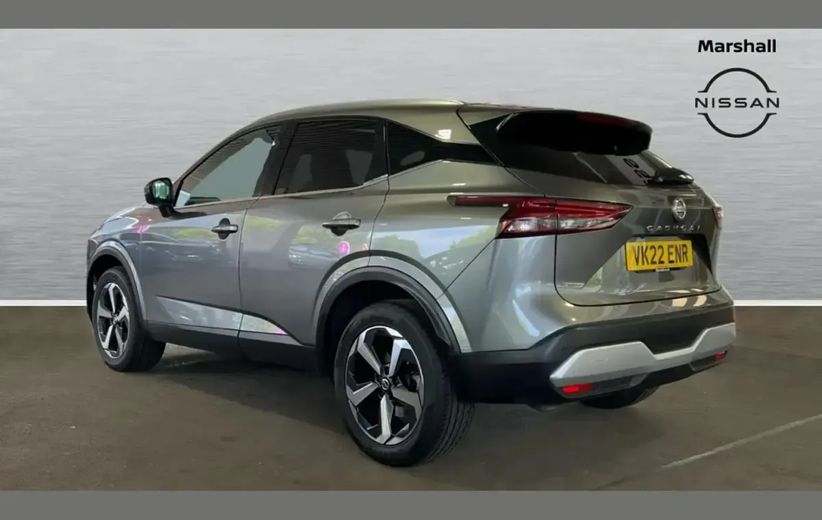 Used Nissan Qashqai N-Connecta 155 HP (114 kW) 2022 Grey SUV