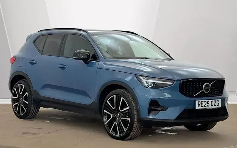 Used Volvo XC40 Ultra 197 HP (144 kW) 2025 SUV