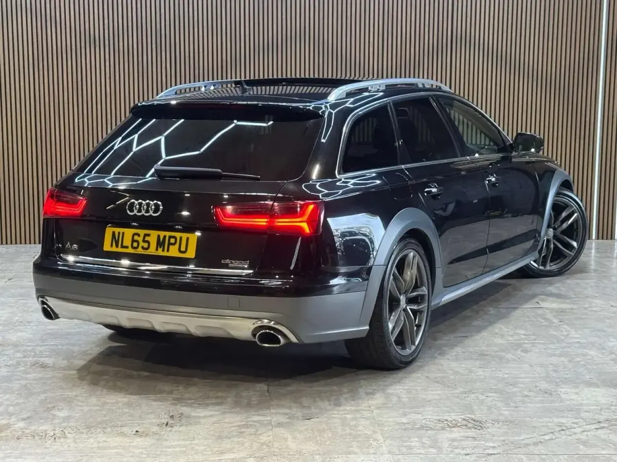 Used Audi A6 Allroad Sport 218 HP (160 kW) 2015 Black Estate