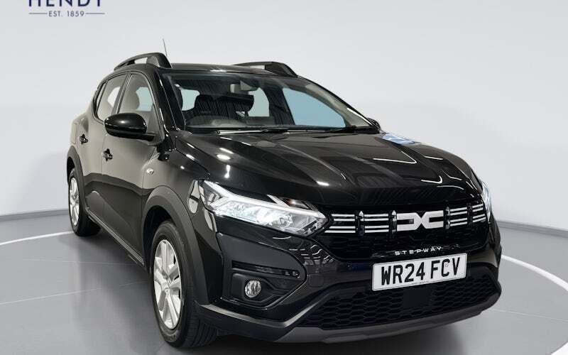 Used 2024 Dacia Sandero Expression Hatchback | £13,299 (Fair price) - Image 1/4