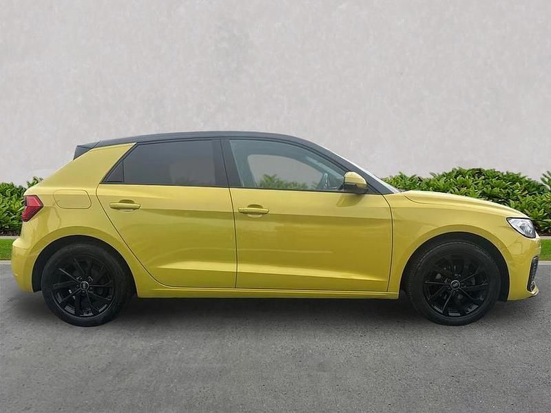 Used Audi A1 Sport 95 HP (69 kW) 2023 Yellow SUV