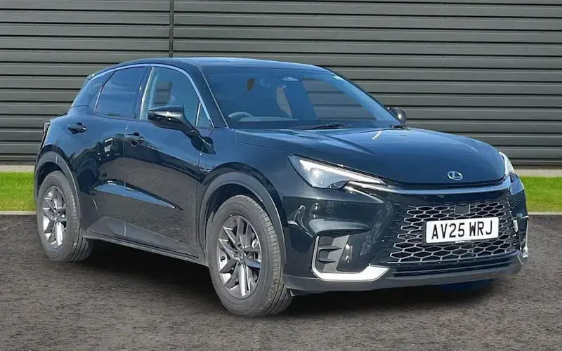 Used Lexus LBX 136 HP (100 kW) 2026 SUV