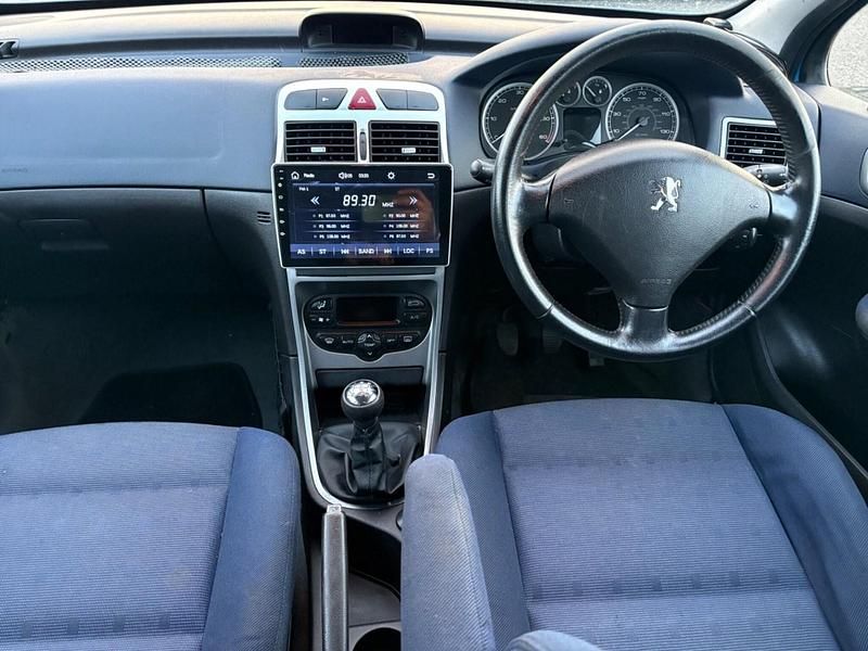 Used Peugeot 307 90 HP (66 kW) 2003 Blue Estate