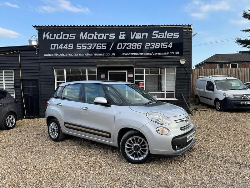Silver Used 2014 Fiat 500L Lounge MPV | £3,750 (A bit pricey) - Image 1/4