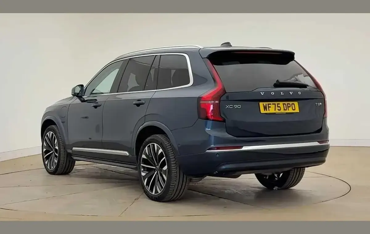Used Volvo XC90 Ultra 455 HP (334 kW) 2025 Blue SUV