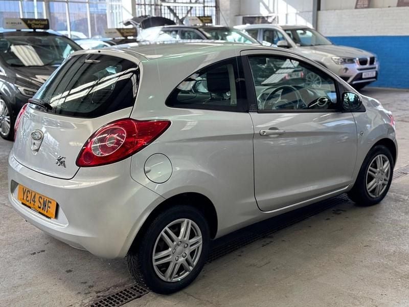 Used Ford Ka 69 HP (50 kW) 2014 Silver Hatchback