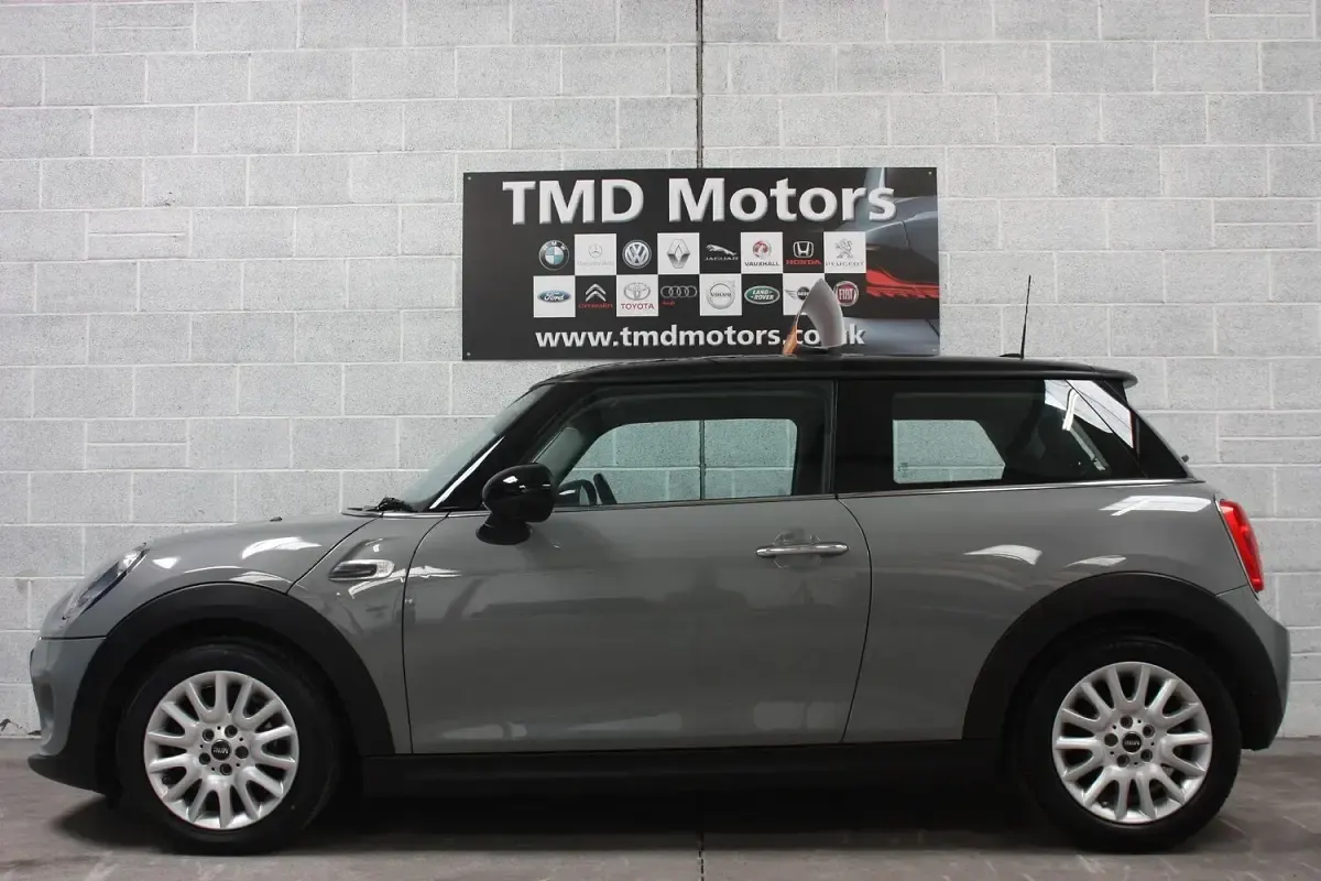 Used Mini Cooper D Hatch 2017 Grey Hatchback