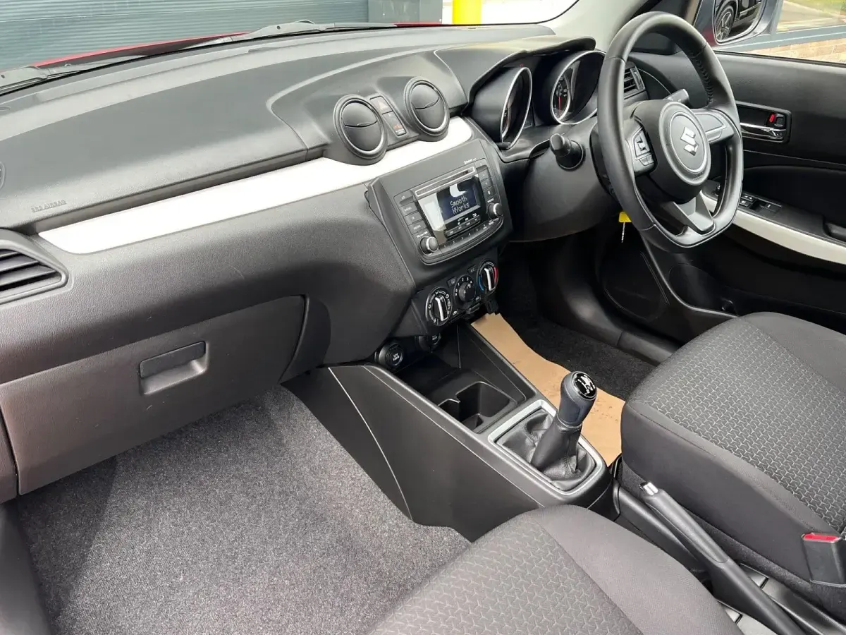 Używany Suzuki Swift SZ3 90 KM (66 kW) 2018 Hatchback
