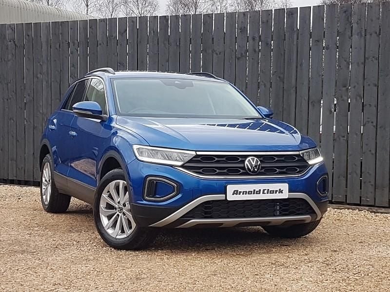 New VW T-Roc Match 115 HP (84 kW) 2025 Blue SUV