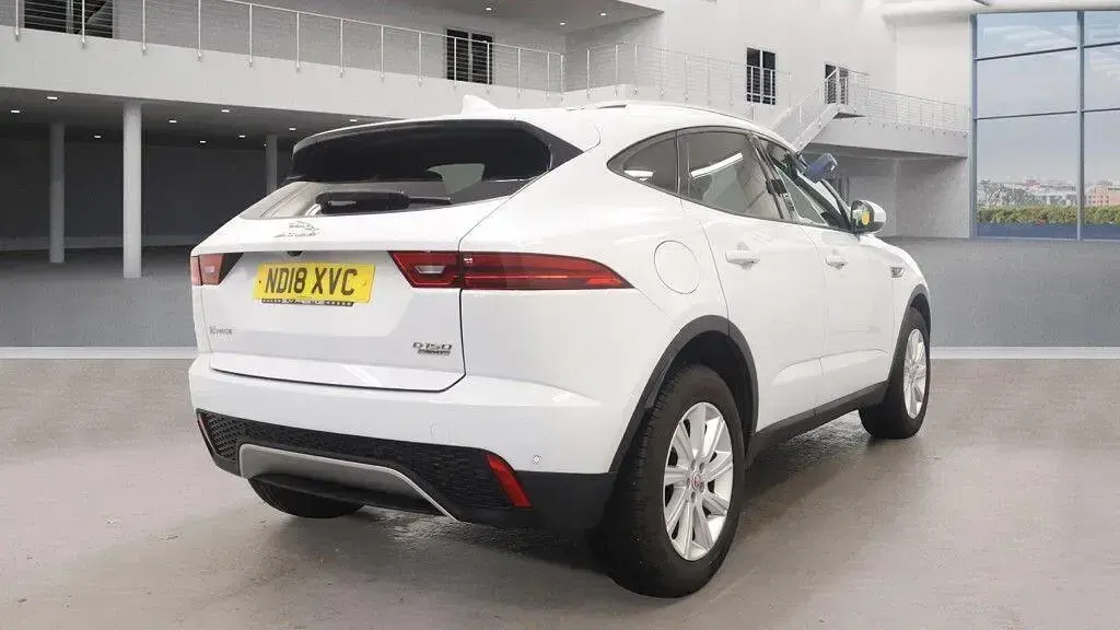 Used Jaguar E-Pace S 150 HP (110 kW) 2018 White SUV
