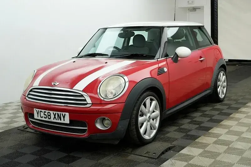 Used Mini Cooper D Hatch 108 HP (79 kW) 2008 Red Hatchback