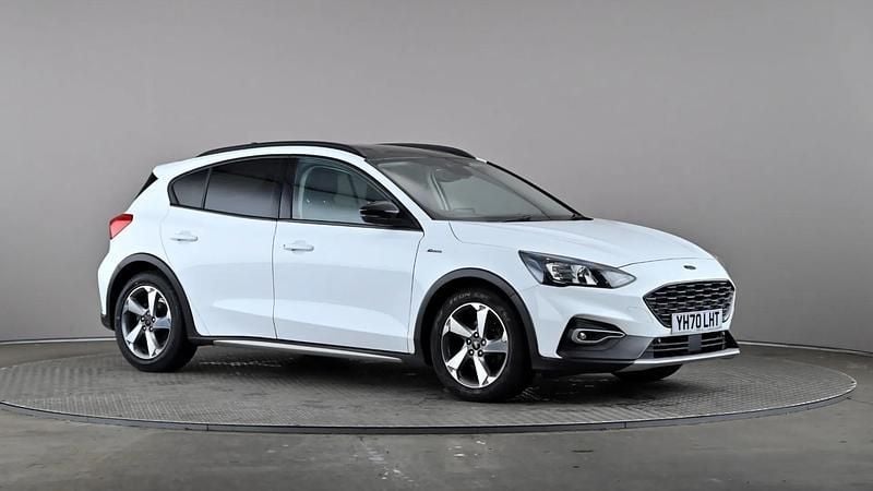 White Used 2020 Ford Focus Active Hatchback | £12,398 (Good price) - Image 1/4