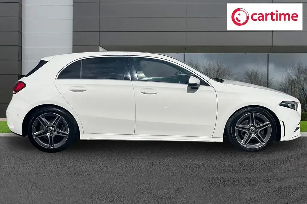 Used Mercedes A200 Executive 163 HP (119 kW) 2020 White Hatchback
