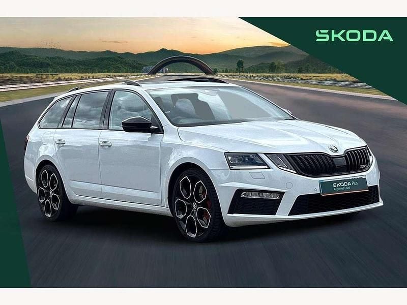 White Used 2017 Skoda Octavia vRS Estate | £18,370 (Expensive) - Image 1/4