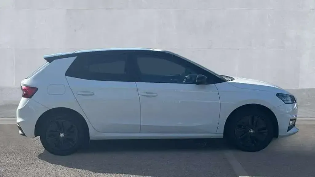 Used Skoda Fabia Colour Edition 95 HP (69 kW) 2024 Candy white black magic pearl effect Hatchback
