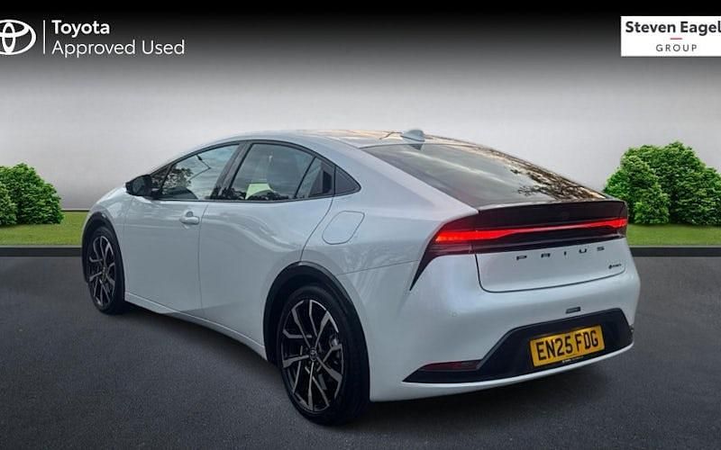 Used Toyota Prius 223 HP (164 kW) 2025 Hatchback