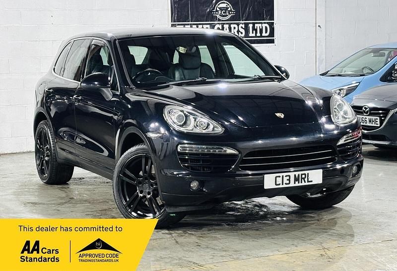 Black Used 2011 Porsche Cayenne SUV | £9,000 (Fair price) - Image 1/3