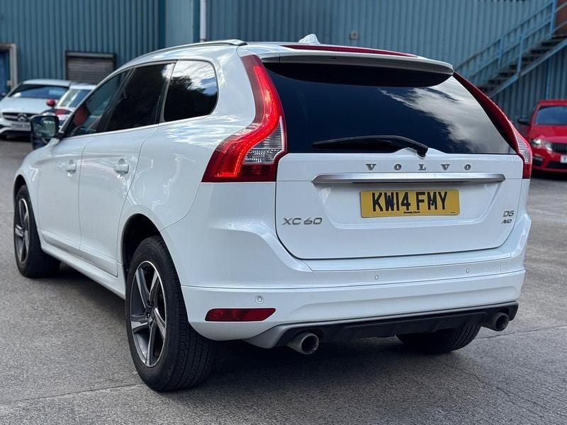 Used Volvo XC60 R-Design 2014 White SUV